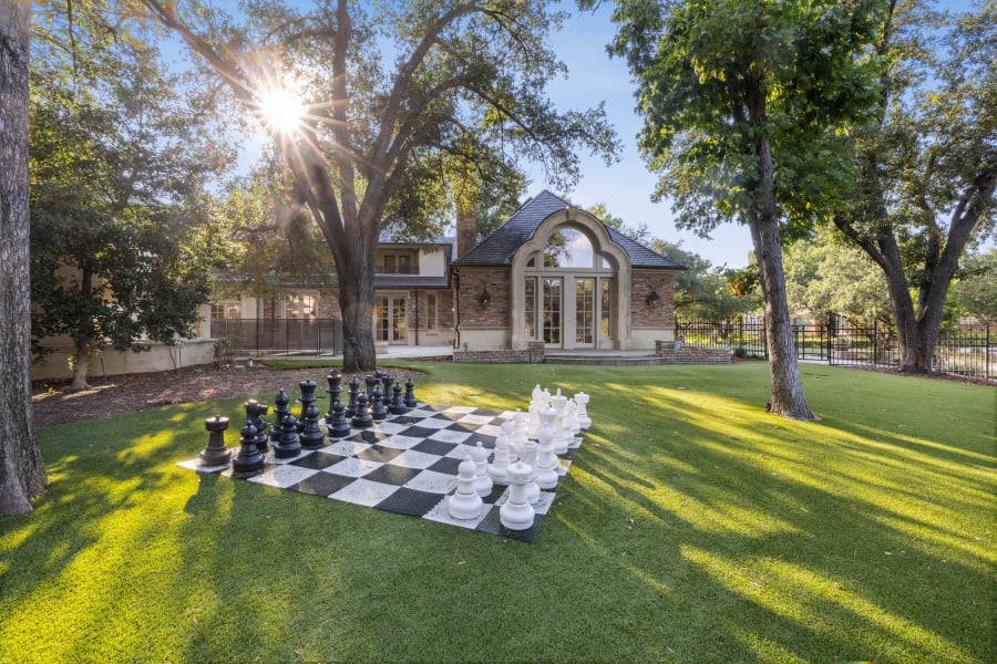 5432 Bent Tree Drive, Dallas, TX | Luxury Real Estate | Concierge Auctions