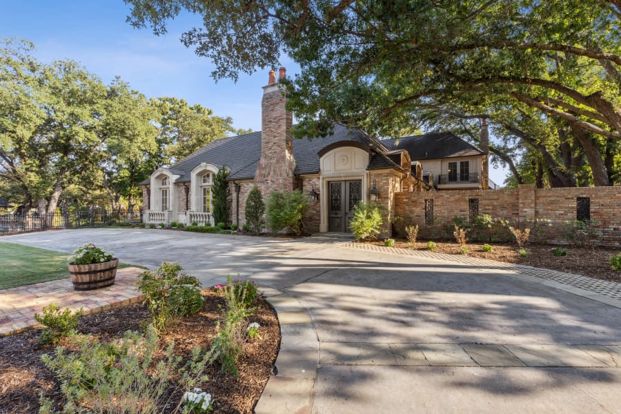5432 Bent Tree Drive, Dallas, TX | Luxury Real Estate | Concierge Auctions