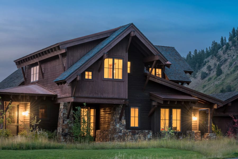 585 W Lodge Cottage Drive | Jackson, WY | Luxury Real Estate