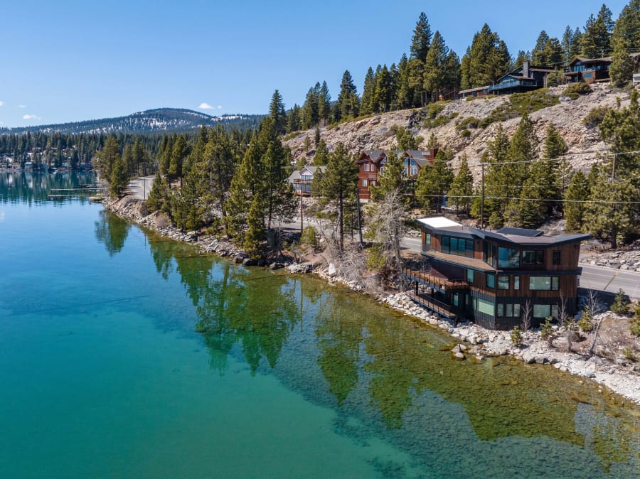 6350 North Lake Boulevard, North Lake Tahoe, California | Luxury Real Estate | Concierge Auctions