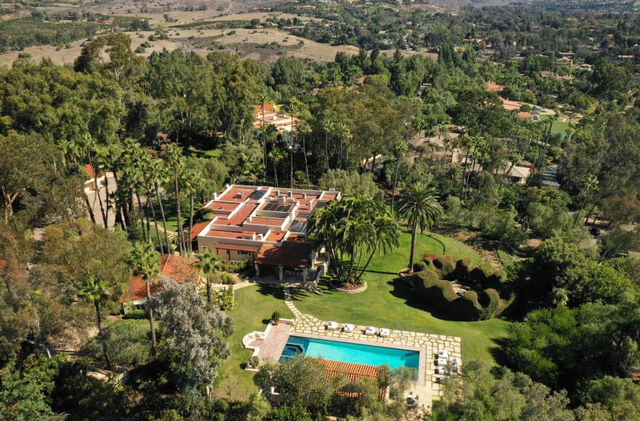 6855 La Valle Plateada | Rancho Santa Fe, CA | Luxury Real Estate