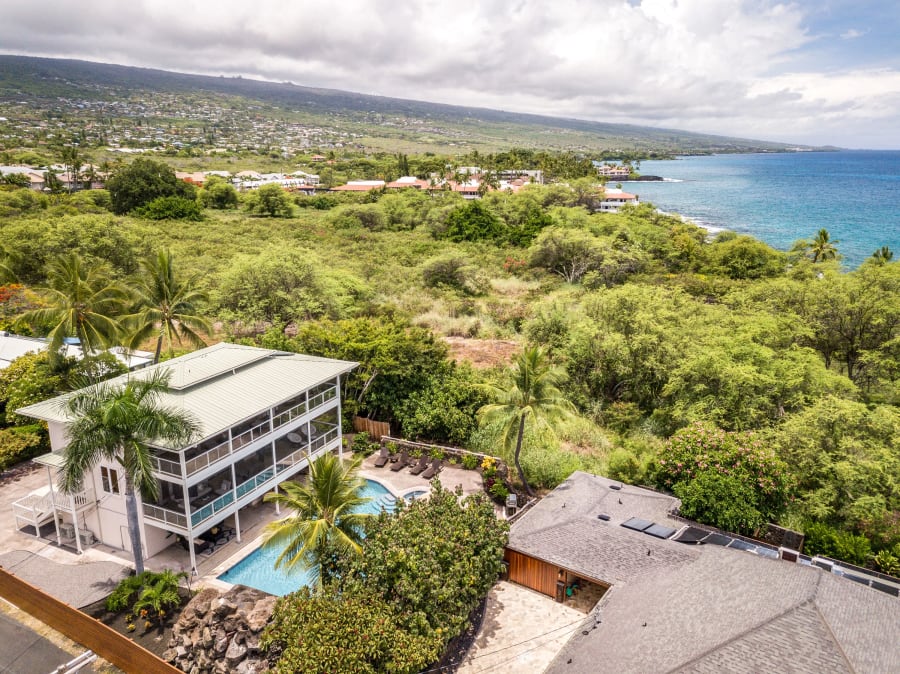 75-112 Kaiolu Drive | Kailua-Kona, HI | Luxury Real Estate