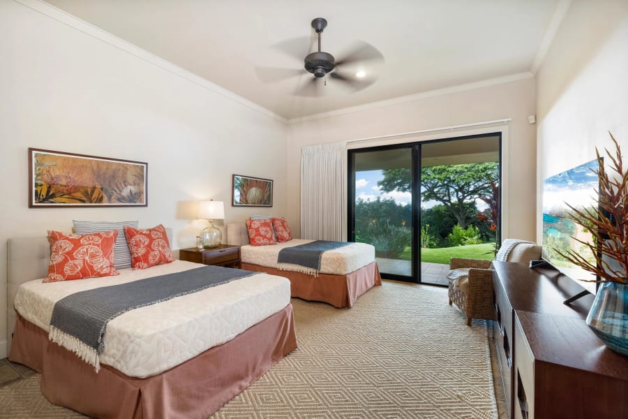 75-877 Keaolani Drive | Kona Coast, Big Island, HI | Luxury Real Estate