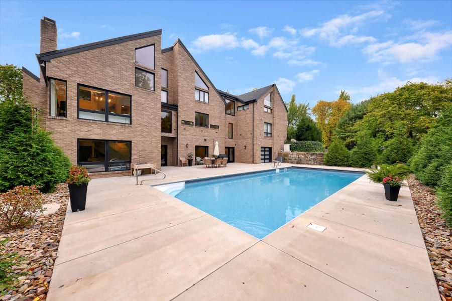 751 Chestnut Road | Near Pittsburgh, PA | Luxury Real Estate