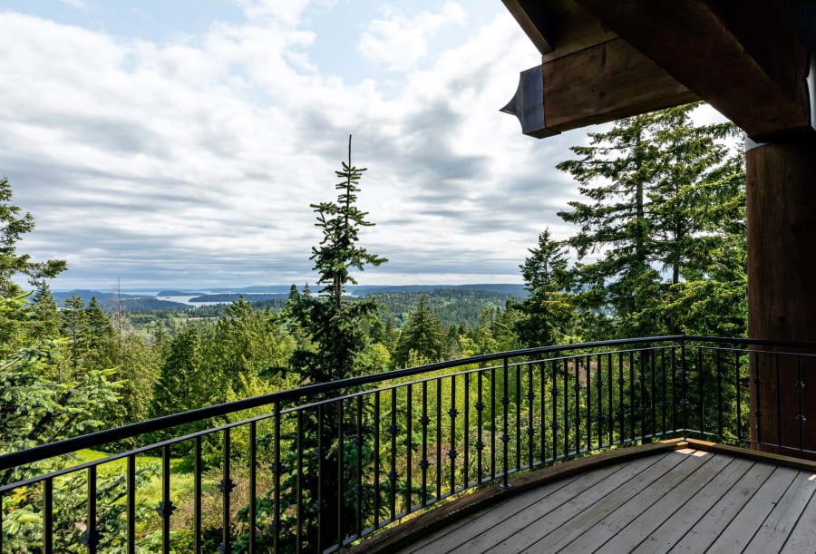 Scimitar Ridge Ranch | North of Seattle, WA | Luxury Real Estate