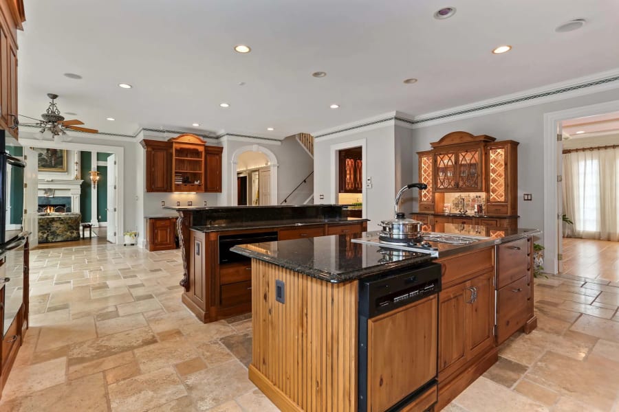 7984 Georgetown Pike | Near Washington D.C., VA | Luxury Real Estate