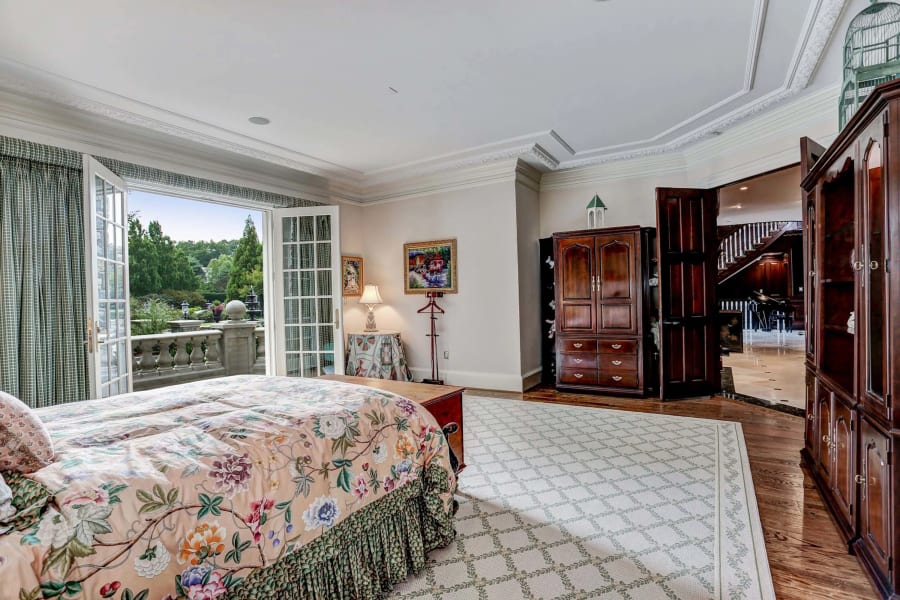 7984 Georgetown Pike | Near Washington D.C., VA | Luxury Real Estate