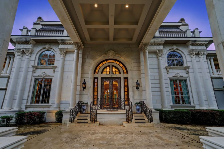 8 Deer Ridge Estates Boulevard | Greater Houston, TX | Luxury Real Estate