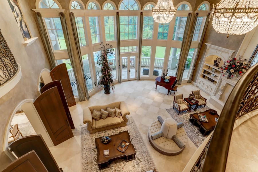 8 Deer Ridge Estates Boulevard | Greater Houston, TX | Luxury Real Estate