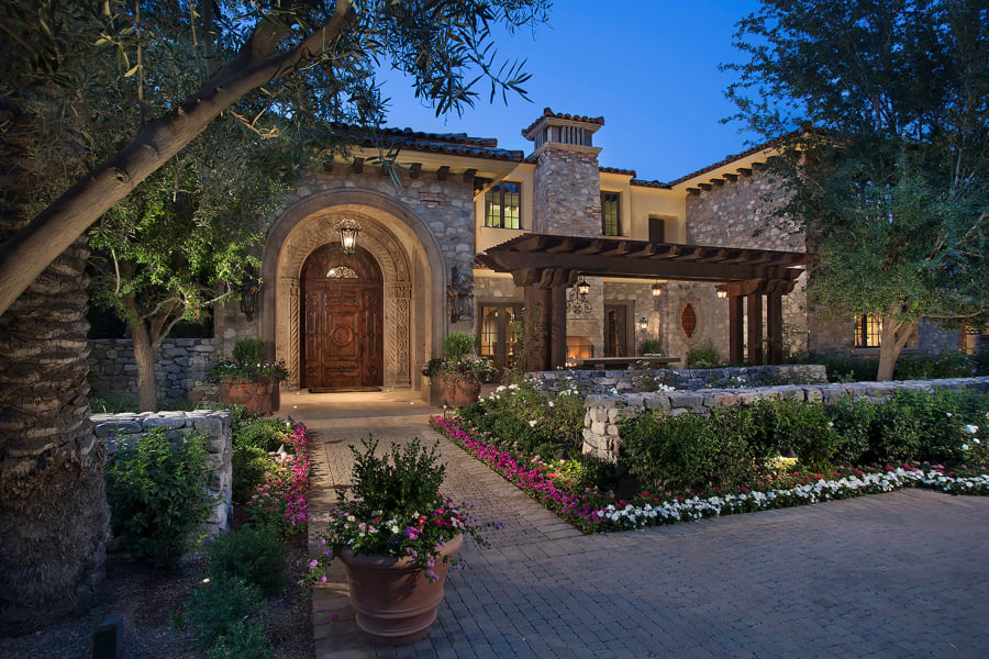 8055 North Mummy Mountain Road | Paradise Valley, Arizona |  Luxury Real Estate | Photography by Dino Tonn