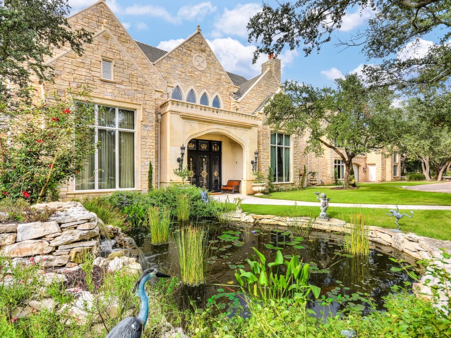 8106 Chalk Knoll Drive | Barton Creek, Austin, TX | Luxury Real Estate