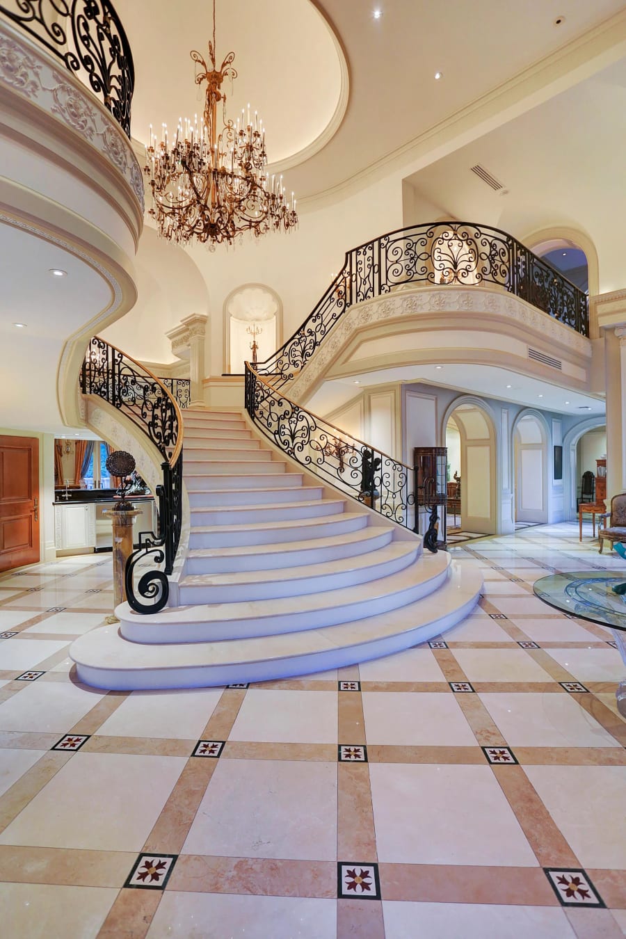 8823 Harness Creek Lane | Houston, TX | Luxury Real Estate