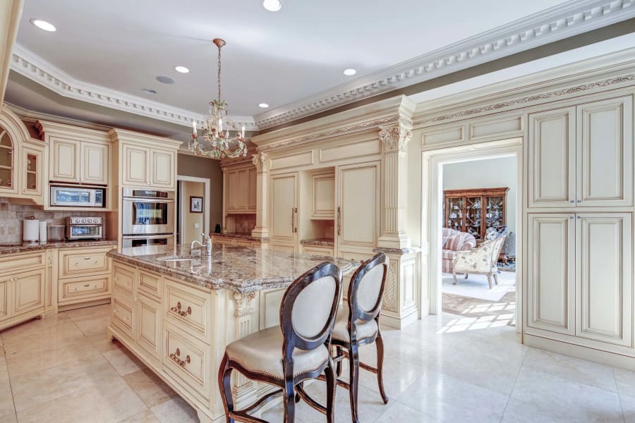 901 Brushtown Road | Near Philadelphia, PA | Luxury Real Estate