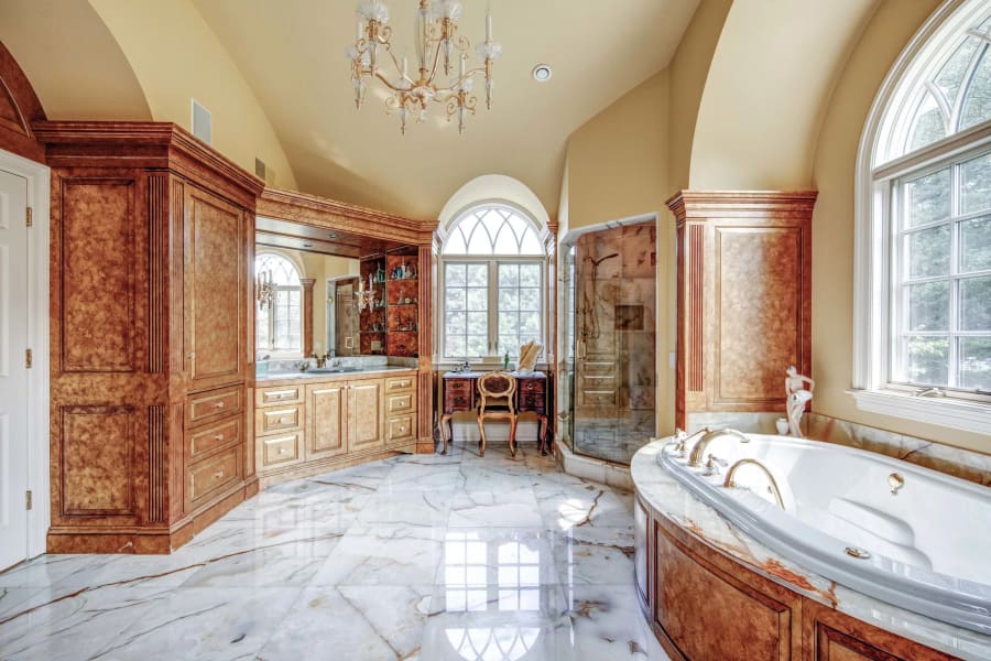 901 Brushtown Road | Near Philadelphia, PA | Luxury Real Estate