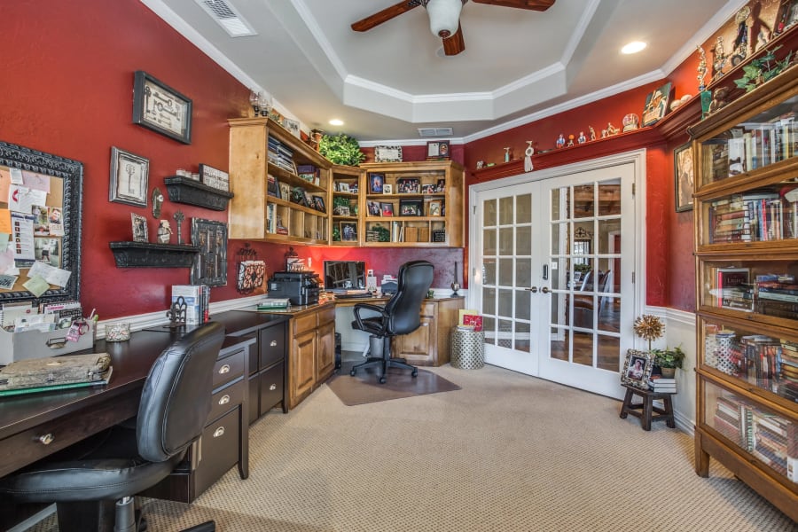 909 Little School Road | Kennedale, TX | Luxury Real Estate