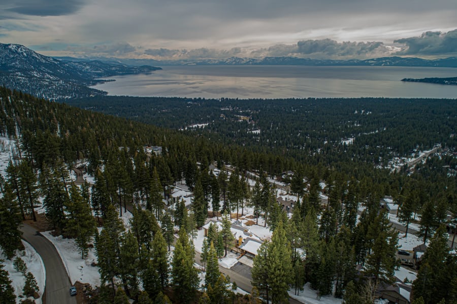 Near Lake Tahoe, NV, US