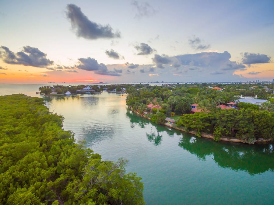 960 Harbor Drive | Key Biscayne, Florida | Luxury Real Estate