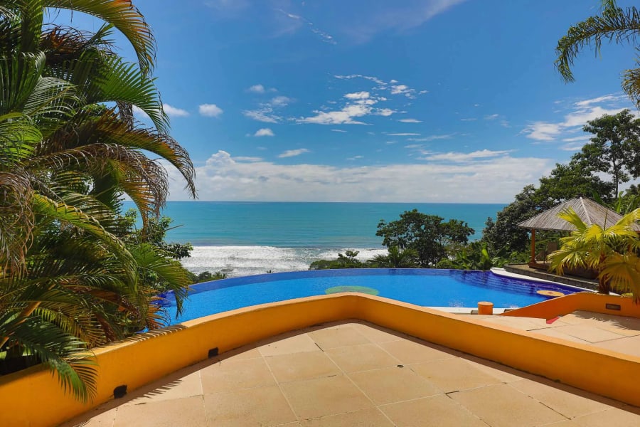 Casa Amarilla | Dominical, Costa Rica | Luxury Real Estate | Concierge Auctions