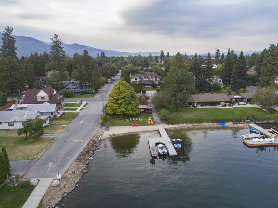 214 Pacific Street | Sandpoint, Idaho | Luxury Real Estate