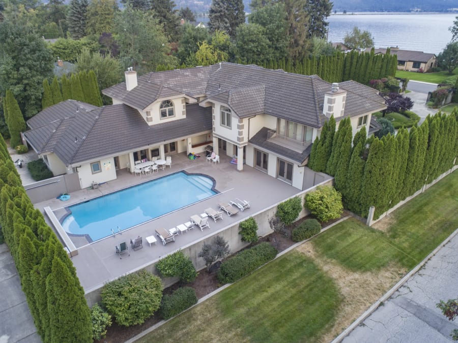 214 Pacific Street | Sandpoint, Idaho | Luxury Real Estate