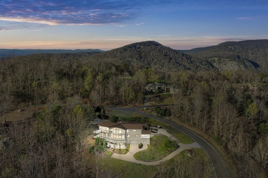 68 Raven Road | Near Blue Ridge Mountains, SC | Luxury Real Estate