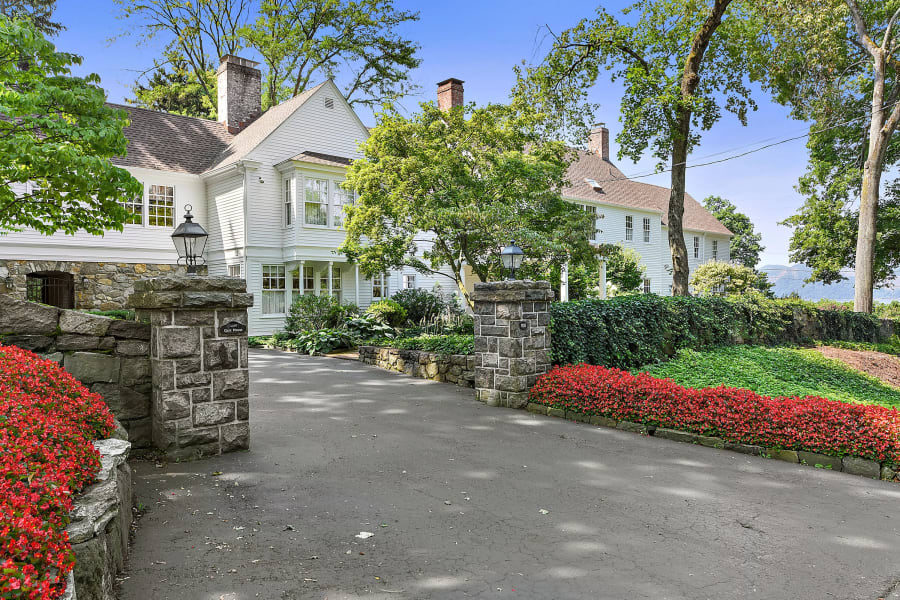 Briarcliff Manor, NY, US