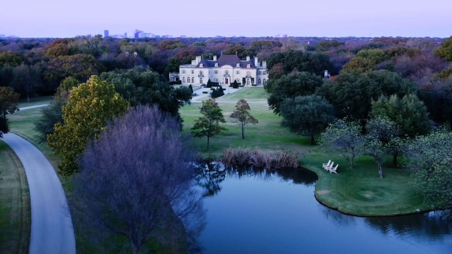 Walnut Place | Dallas, Texas | Luxury Real Estate