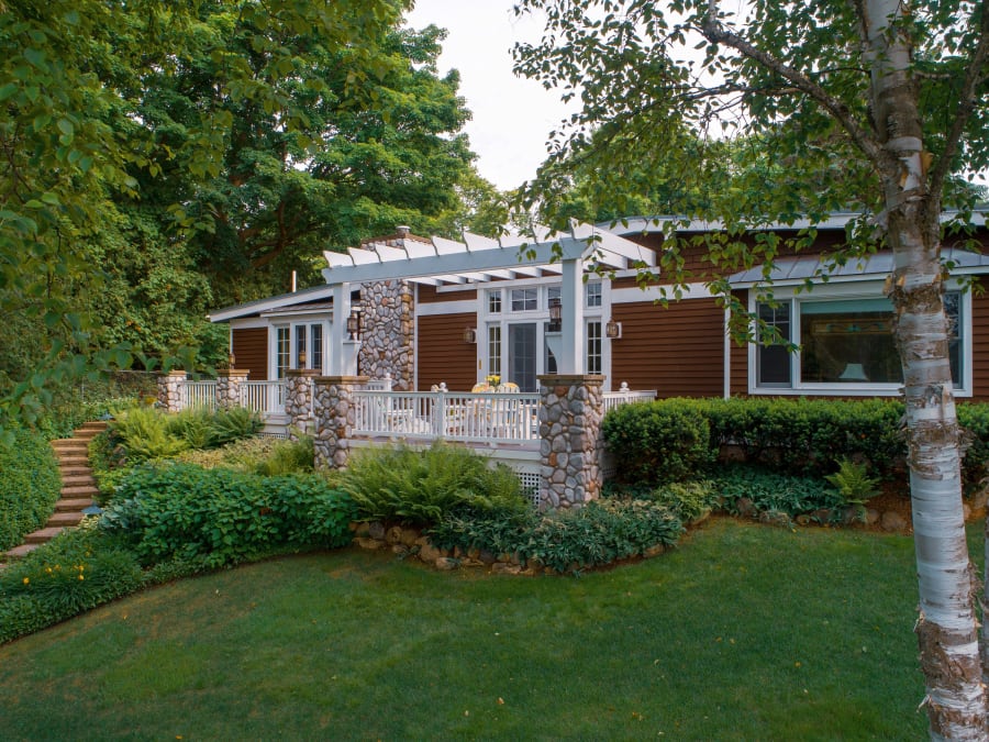 Charlevoix, MI | Luxury Real Estate