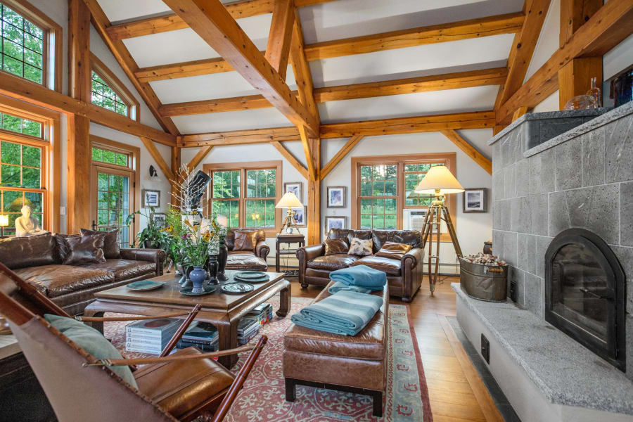 Black Dog Farm | 593 Lear Hill Road | Near Sunapee, New Hampshire | Luxury Real Estate