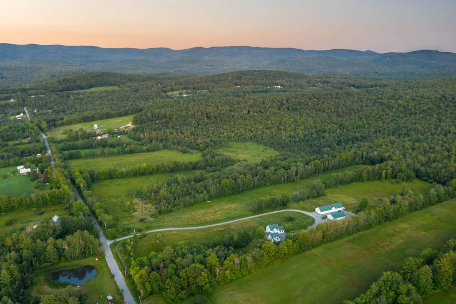 Black Dog Farm | 593 Lear Hill Road | Near Sunapee, New Hampshire | Luxury Real Estate