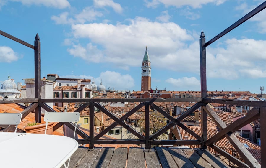 Calle Gregolina | Venice, Italy | Luxury Real Estate