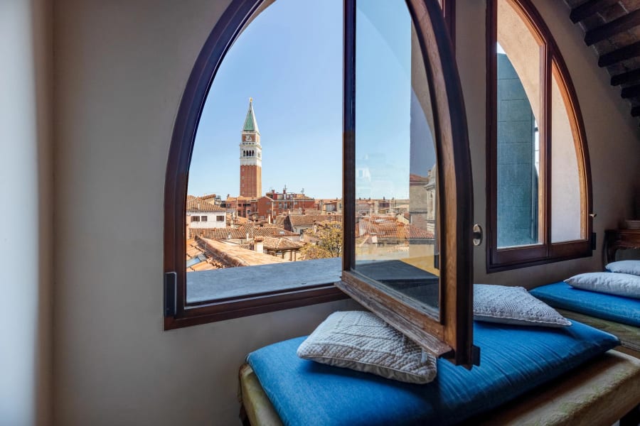 Calle Gregolina | Venice, Italy | Luxury Real Estate