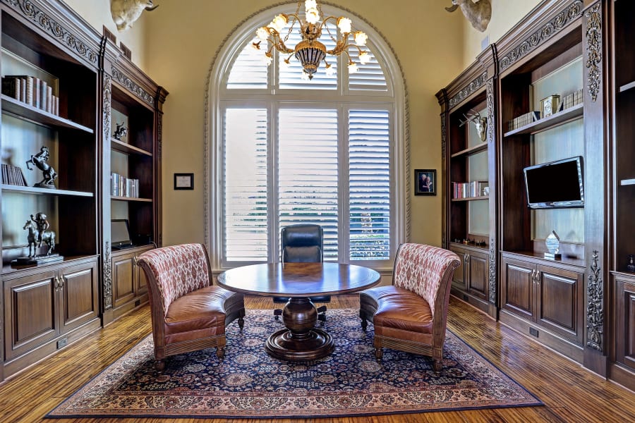 Country Squire Estate | 11010 N Country Squire Street | Houston, Texas | Luxury Real Estate