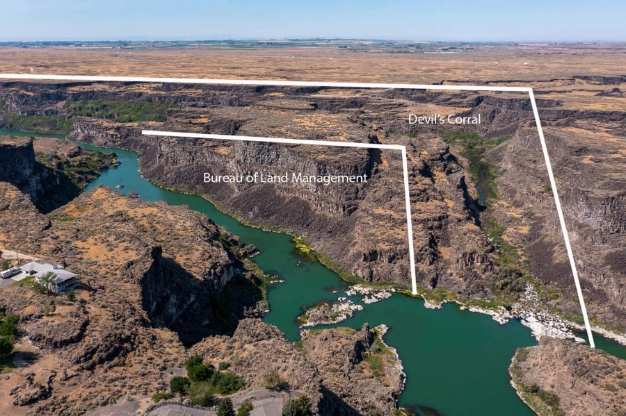 Devil's Corral | Snake River, ID | Luxury Real Estate