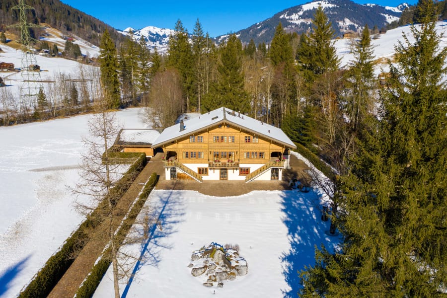 Grund Bei Gstaad | Gstaad, Switzerland | Luxury Real Estate