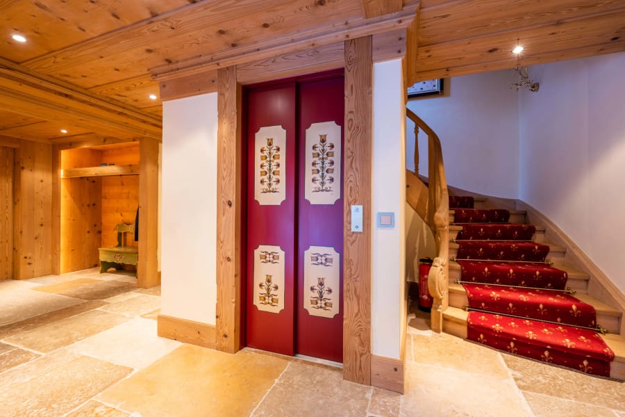 Grund Bei Gstaad | Gstaad, Switzerland | Luxury Real Estate