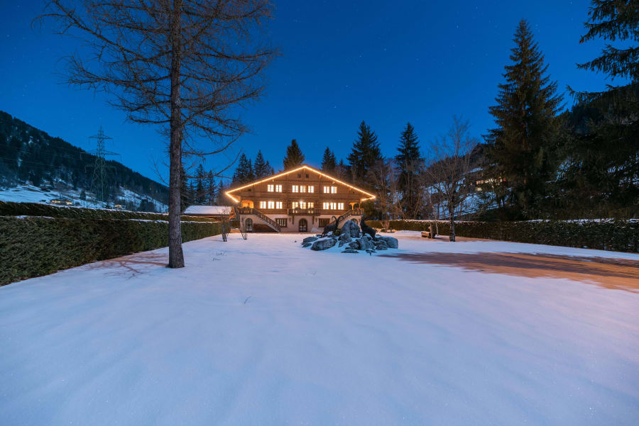 Grund Bei Gstaad | Gstaad, Switzerland | Luxury Real Estate