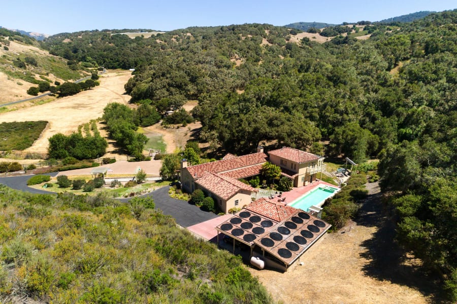 Hidden Valley Ranch | 384 Corral De Tierra Road | Salinas, California | Luxury Real Estate