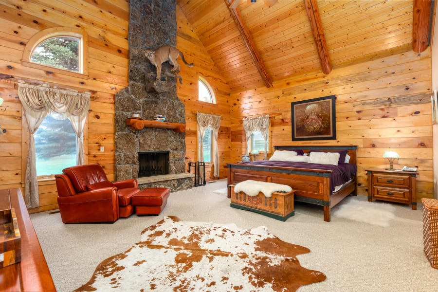 Holy Cow Ranch | Sheridan, Wyoming | Luxury Real Estate