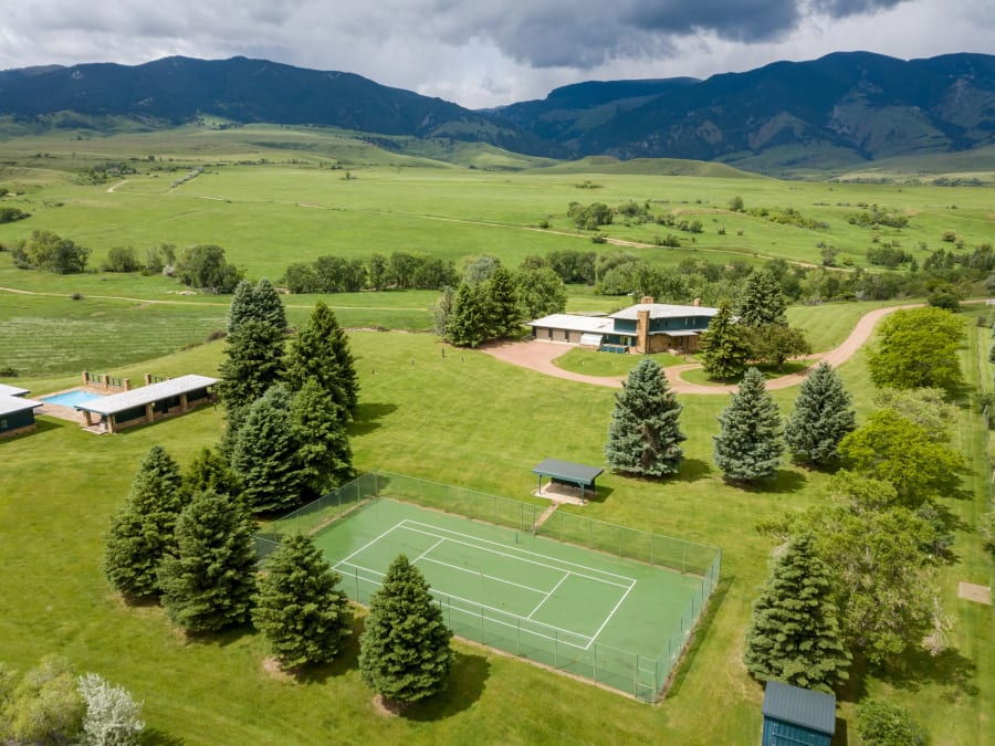 Holy Cow Ranch | Sheridan, Wyoming | Luxury Real Estate