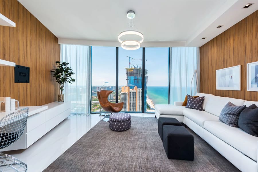 Porsche Design Tower, Residence 3605 | 18555 Collins Avenue | Sunny Isles Beach, Florida