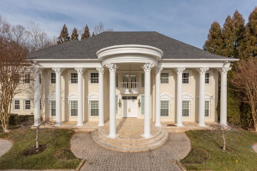 9731 Sorrel Avenue | Potomac, MD | Luxury Real Estate