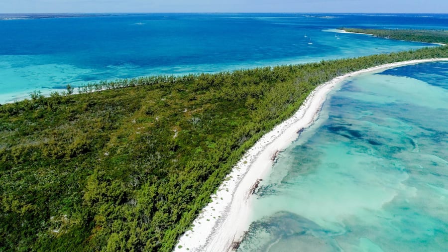 Powell Cay | Abaco Islands, Bahamas | Luxury Real Estate