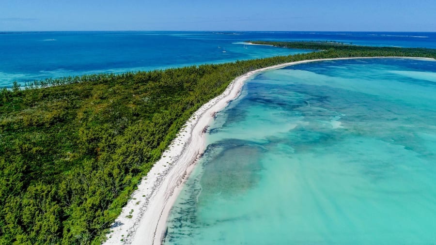 Powell Cay | Abaco Islands, Bahamas | Luxury Real Estate