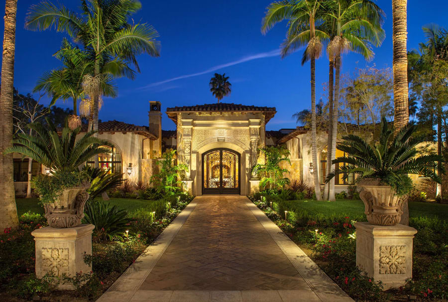 18127 Via Roswitha | Rancho Santa Fe, CA | Luxury Real Estate