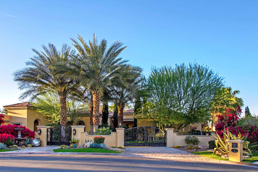 2 Shakespeare Ct. | Rancho Mirage, CA | Luxury Real Estate