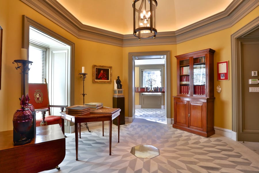 26 Park Lane Circle | Toronto, Ontario | Luxury Real Estate