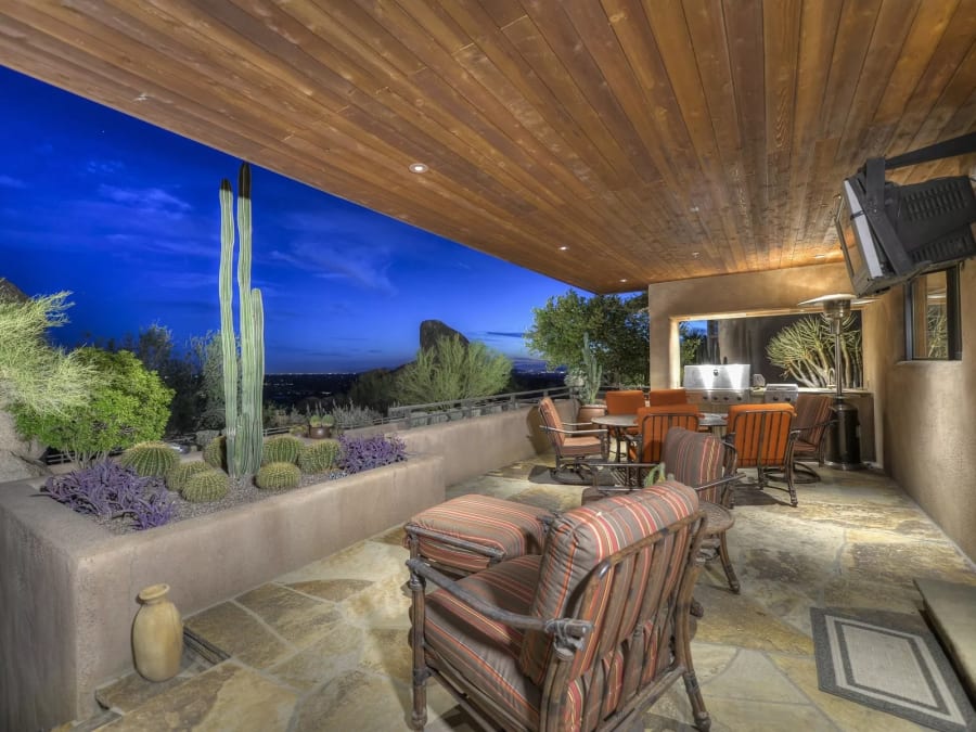 35237 North Ridgeway, Dr. | Carefree, AZ | Luxury Real Estate