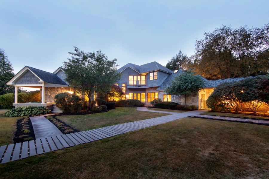 Bluestone Acres | 419 River Road | Luxury Real Estate