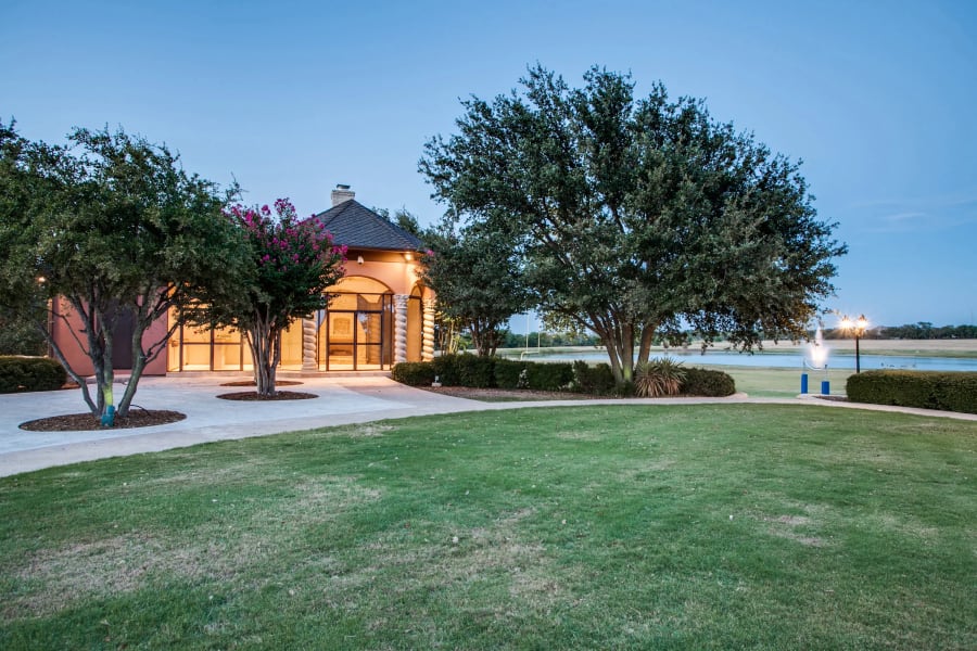 The Lone Star On Preston | 1280 N Preston Rd | Luxury Real Estate